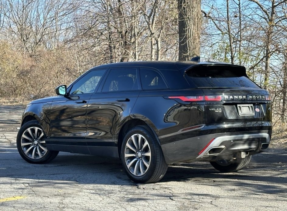 Range rover velar